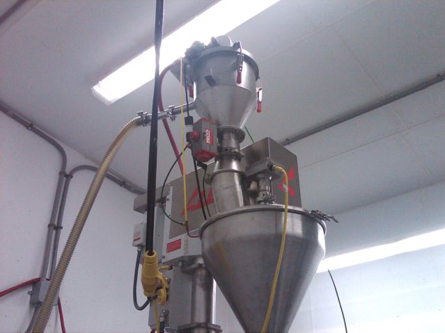 VAC-U-MAX custom pneumatic conveying system